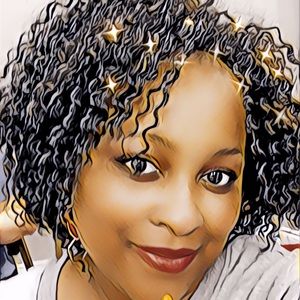 Meet your Posher, Jacquelyn